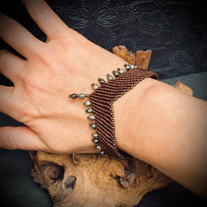 Makramee Armband „Sri“
