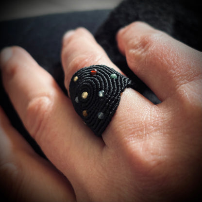 Macramé Planet Ring "Universe and Me"