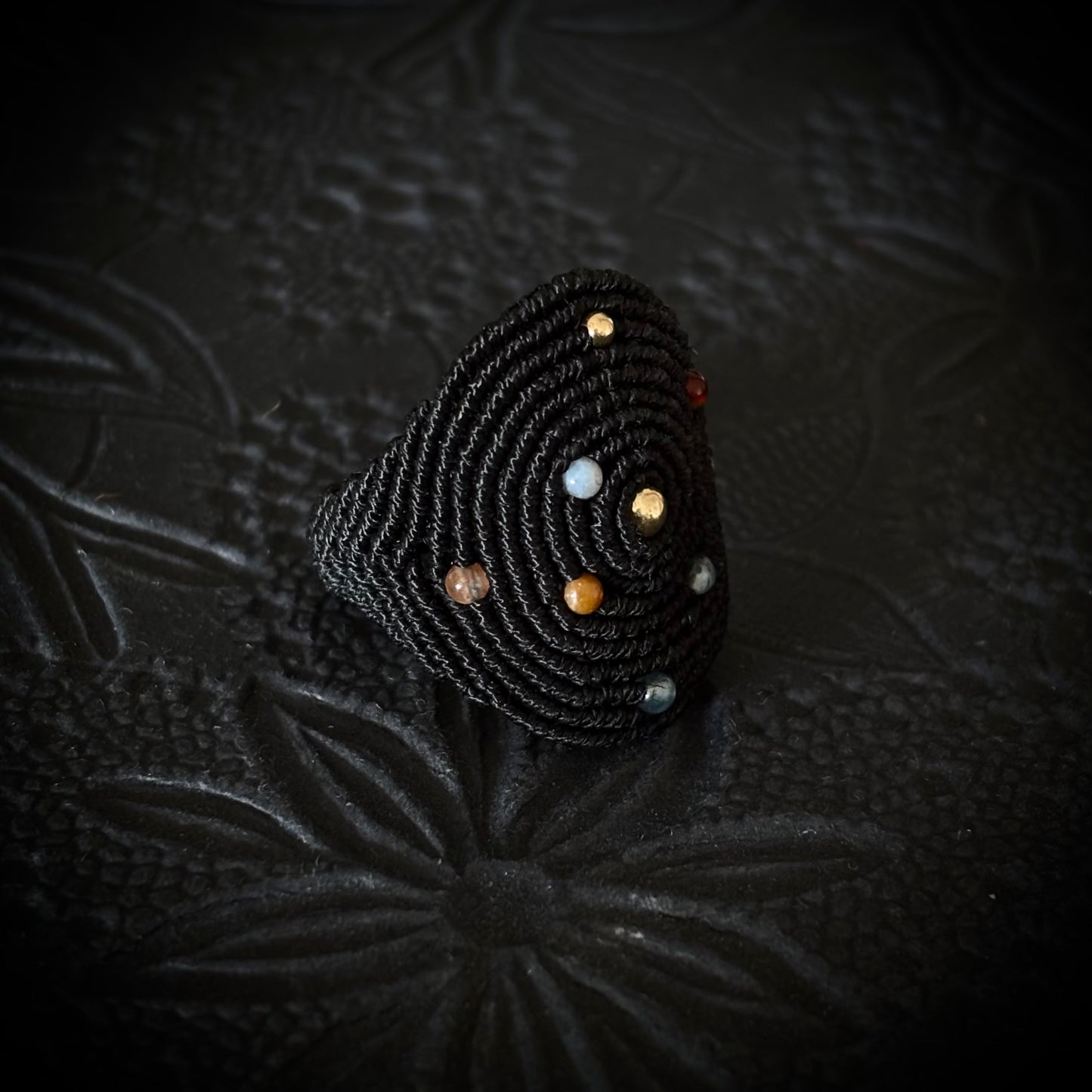 Macramé Planet Ring "Universe and Me"