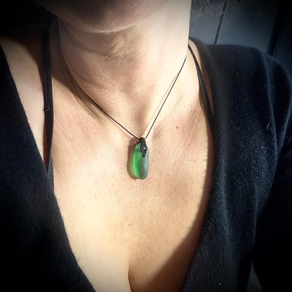 Macrame Sea Glass Necklace – Green Seaham Sea Glass