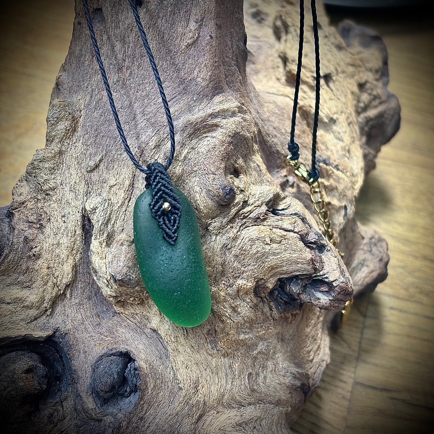 Macrame Sea Glass Necklace – Green Seaham Sea Glass