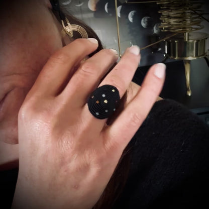 Macramé Planet Ring "Universe and Me"